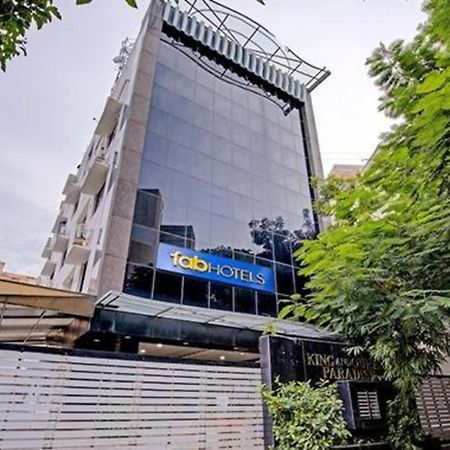 FabHotel Skyry Chennai Exteriör bild